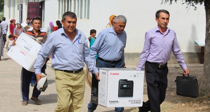 Ҷиҳозонидани муассисаҳои тандурустӣ бо  компютерҳо