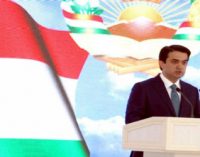 Вохӯрии Раиси шаҳри Душанбе Рустами Эмомалӣ бо намояндагони муассисаҳои маорифу тандурустӣ ва дигар ниҳоду сохторҳои пойтахт