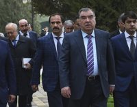 Ознакомление Лидера нации Эмомали Рахмона с ходом строительных работ в сквере в западной части проспекта Рудаки района И. Сомони города Душанбе