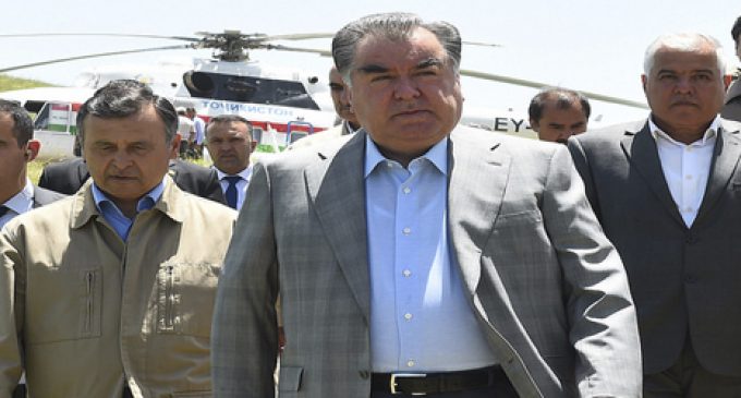 Рабочая поездка Лидера нации Эмомали Рахмона в район Темурмалик Хатлонской области