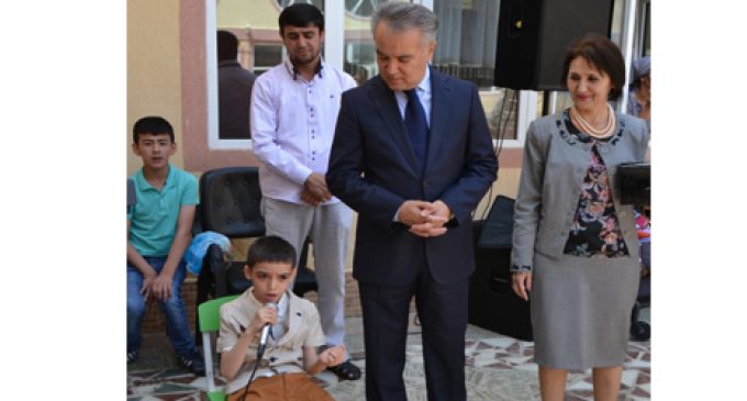 Проведение праздничного мероприятия в “Чорбог” для детей инвалидов