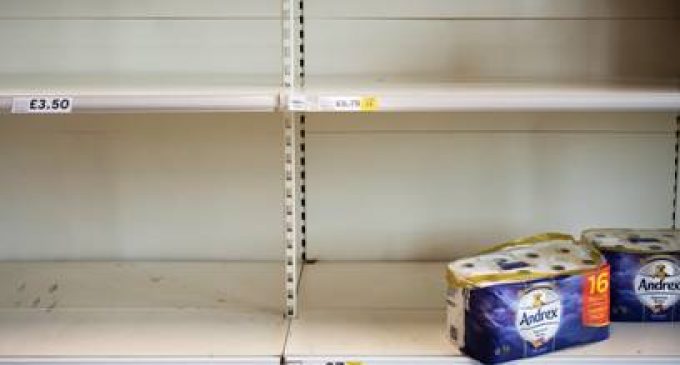 КАК ЖИТЬ В УСЛОВИЯХ ПАНДЕМИИ. Специалисты и эксперты советуют запастись лекарствами, выспаться, пить много воды, регулярно мыть руки, не использовать маски для лица…