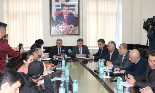 Брифинги хабарӣ оид ба коронавирус