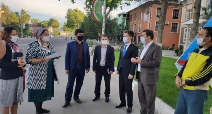 Турсунзода: Дар тамоми корхонаву ташкилоти шаҳр ситодҳои фаврӣ ва навбатдории шабонарӯзӣ ташкил гардидаанд