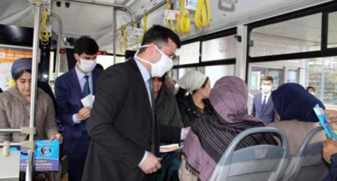 Дар Душанбе таҳти унвони «Худро аз сирояти коронавирус ҳифз намоед» аксия доир гардид