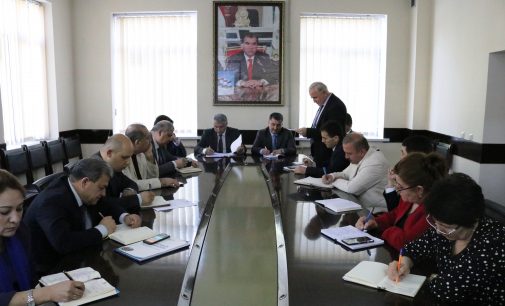 Ҷаласаи ситод: вазъи бемории илтиҳоби шуш баррасӣ гардид