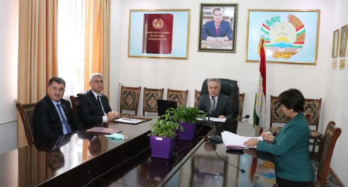 Аз фаъолияти семоҳаи вазорат натиҷагирӣ карда шуд