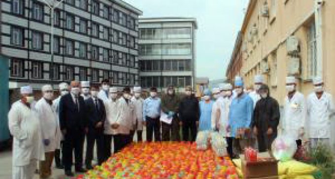 ҲАМОВОЗИИ БЕСОБИҚАИ ҲАМВАТАНОН БА ДАЪВАТИ БАШАРДӮСТОНАИ ПЕШВОИ МИЛЛАТ. Кормандони Вазорати меҳнат, муҳоҷират ва шуғли аҳолӣ, Донишкадаи давлатии фарҳанг ва санъати Тоҷикистон, Вазорати фарҳанг дар мубориза бо пандемия саҳм гузоштанд