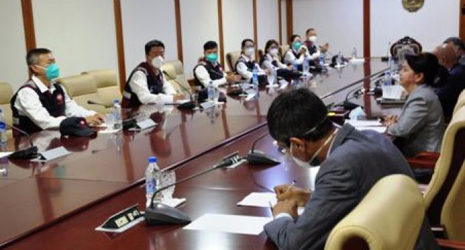 Табибони Чин ба тадбирҳои зиддиэпидемикӣ дар вилояти Хатлон баҳои баланд доданд