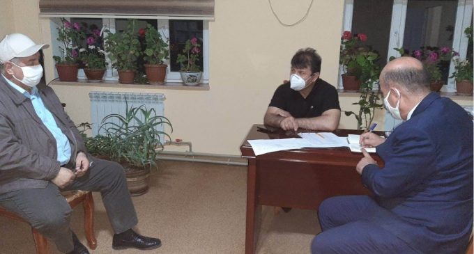 Роҳбарияти вазорат бо вазъи беморхонаҳо шинос шуд