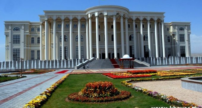 Қарори Ҳукумати Ҷумҳурии Тоҷикистон Оид ба тадбирҳои амалисозии фармони Президенти Ҷумҳурии Тоҷикистон аз 5 июни соли 2020, №1544 «Дар бораи пешгирии таъсири бемории сироятии СOVID-19 ба соҳаҳои иҷтимоию иқтисодии Ҷумҳурии Тоҷикистон»