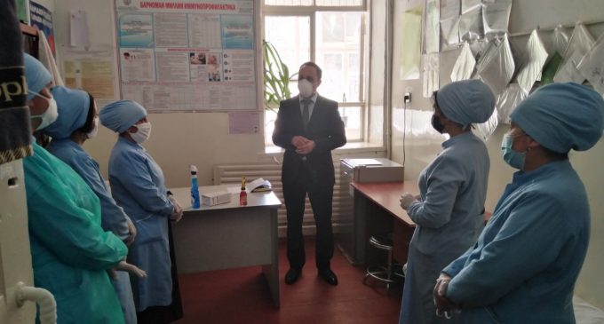 Ба муассисаҳои тиббӣ кӯмаки дастурию методӣ расонида мешавад