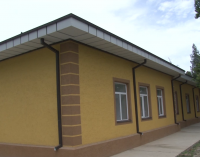 Ҳамадонӣ: бо дастгирии соҳибкорон биноҳои асосии беморхонаҳо аз таъмир бароварда шуданд