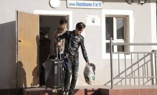 403 нафар ба хонаҳояшон рухсат дода шуданд