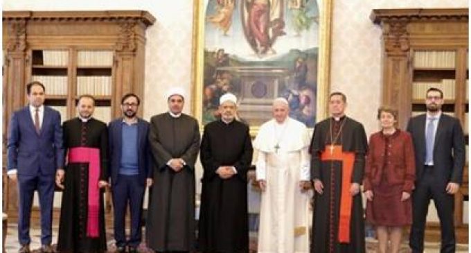 БАЪД АЗ ПАНДЕМИЯ ЗАМИН БЕҲТАРИН МАКОН БАРОИ ЗИНДАГИИ ИНСОНИЯТ ХОҲАД ШУД. Ҷаҳон барои хотима ёфтани пандемияи COVID-19 даст ба дуо мебардорад