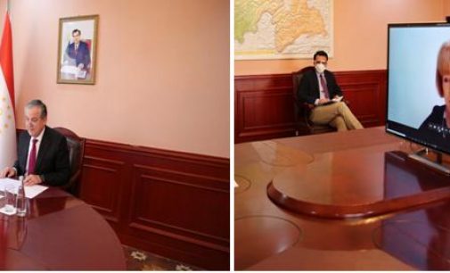 Сироҷиддин Муҳриддин ва Веди Мортон масъалаҳои мубориза бо бемории ҳамагири COVID-19-ро баррасӣ намуданд