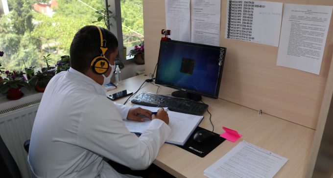 Фаъолияти телефонҳои боварии марказҳои саломатӣ баррасӣ гардид