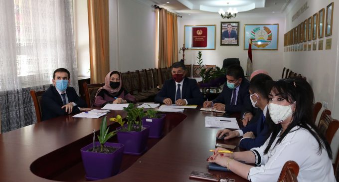 Видеоконфронси омӯзишӣ оид ба пешгирии коронавирус