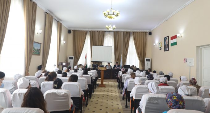 Анализ и обзор состояния медицинского обслуживания матери и ребенка