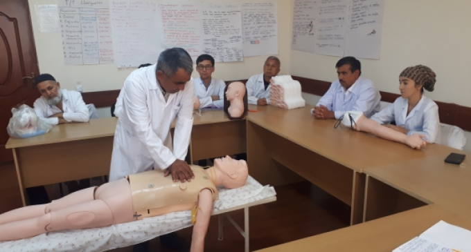 Дар соли 2022 316 нафар табибони тоҷик курсҳои бозомӯзиро дар муассисаҳои таълимии хориҷи кишвар гузаштанд