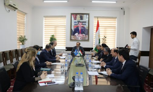 Вохурии Ғафур Муҳсинзода бо Гундо Велера