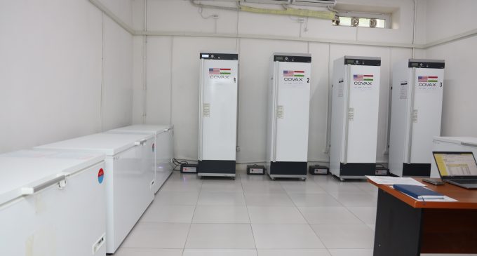 Ambassador’s Visit to the Vaccine Warehouses