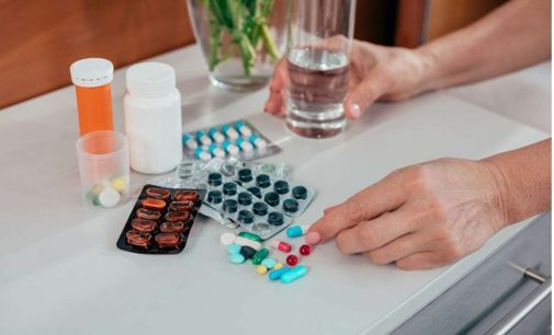 Мушкилоти номувофиқатӣ (ғунчоишнопазирӣ)-и  таркибот (ингредиент)-ҳо дар шаклҳои доругӣ ва усулҳои бартараф кардани он дар амалияи фарматсевтӣ