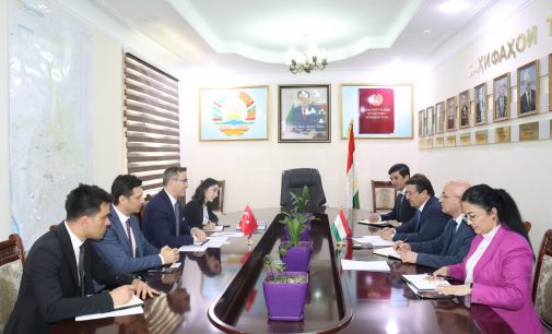 Мулоқоти Ҷамолиддин Абдуллозода бо Сафири Ҷумҳурии Туркия дар Ҷумҳурии Тоҷикистон Умур Аҷар