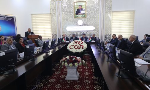 Ҳамоиши идона бахшида ба 90-солагии Иттифоқи касабаи кормандони тандурустӣ ва ҳифзи иҷтимоии аҳолии Ҷумҳурии Тоҷикистон