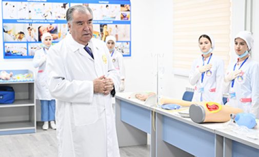 Ифтитоҳи бинои иловагии таълимии МДТ Коллеҷи тиббии шаҳри Ваҳдат