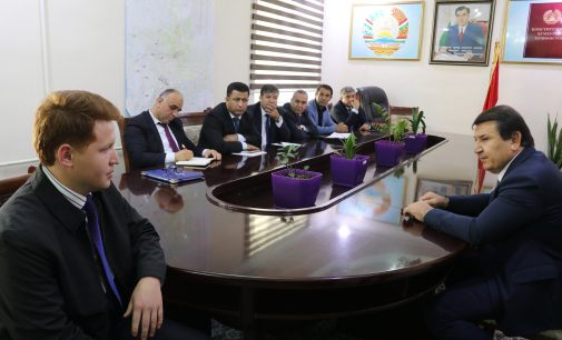 ҚАБУЛИ ШАҲРВАНДОН АЗ ҶОНИБИ ВАЗИРИ ТАНДУРУСТӢ ВА ҲИФЗИ ИҶТИМОИИ АҲОЛИИ ҶУМҲУРИИ ТОҶИКИСТОН ҶАМОЛИДДИН АБДУЛЛОЗОДА