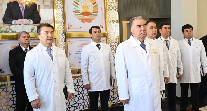Президенти Тоҷикистон Эмомалӣ Раҳмон дар шаҳри Хуҷанд Маркази ташхису табобатии «Аксон»-и ҶДММ «Наргиз»-ро мавриди истифода қарор доданд
