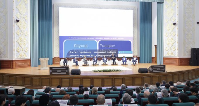 «Инноватсия дар тиб – аз илм ба амалия». Таҳти чунин унвон дар Донишгоҳи тиббӣ конференсияи байналмилалӣ доир гардид