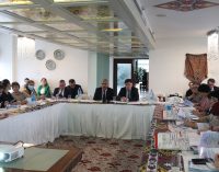 Оид ба минтақакунонии хизматрасонии тиббӣ ба занони ҳомила, ёрии таваллудӣ ва пас аз таваллуд мизи мудаввар баргузор шуд