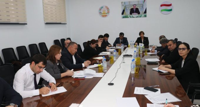 Баргузории ҷаласаи Шӯрои ҳамоҳангсозии байниидоравӣ оид ба ғизои мактабӣ