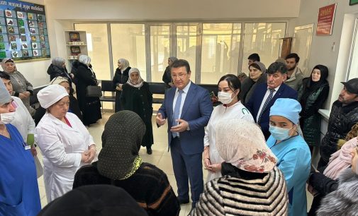 Боздиди Ҷамолиддин Абдуллозода аз муассисаҳои тандурустии шаҳри Душанбе