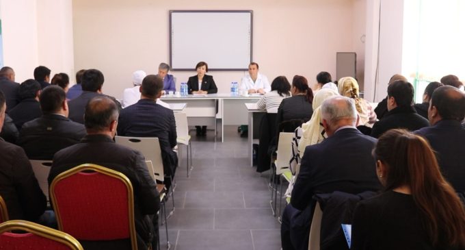 Зулфия Абдусаматзода дар ҷаласаи ҳисоботии Раёсати тандурустии минтақаи Кӯлоб иштирок намуда, бо  фаъолияти як қатор муассисаҳои тандурустӣ шинос шуд