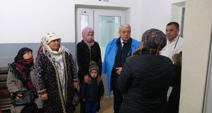 Боздиди Абдухолиқ Амирзода аз фаъолияти шабонаи муассисаҳои тандурустӣ