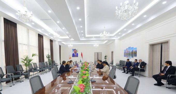 Ҷамолиддин Абдуллозода бо директори кишварии Хазинаи нуфузи аҳолии СММ бо қароргоҳ дар шаҳри Тошкант мулоқот анҷом дод