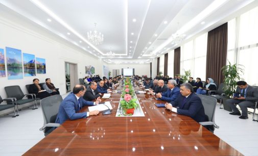 “СОЛИ МАЪРИФАТИ ҲУҚУҚӢ”. Вобаста ба ин чорабинӣ дар вазорат машғулияти омӯзишӣ  баргузор гардид