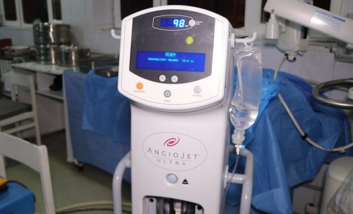 Ба Маркази ҷумҳуриявии илмии ҷарроҳии дилу рагҳо дастгоҳи муосири ангиоҷет дастрас карда шуд