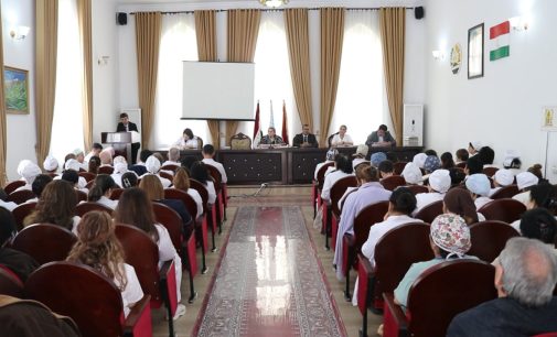 Дар Пажӯҳишгоҳи акушерӣ, гинекологӣ ва перинатологии Тоҷикистон оид ба пешгирии амалҳои номатлуб вохурӣ доир гашт