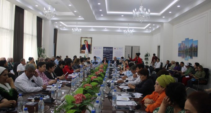 Оид ба беҳтар намудани кӯмаки статсионарӣ ба модарону навзодон таҳти унвони “Сифати хизматрасонии тиббӣ” семинари омӯзишӣ доир гашт