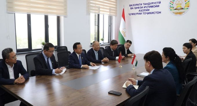 Meeting with the Delegation of the Chinese Shandong Province