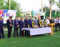 Ифтитоҳи майдони футбол ва оғози мусобиқаи варзишӣ миёни командони муассисаҳои тандурустӣ