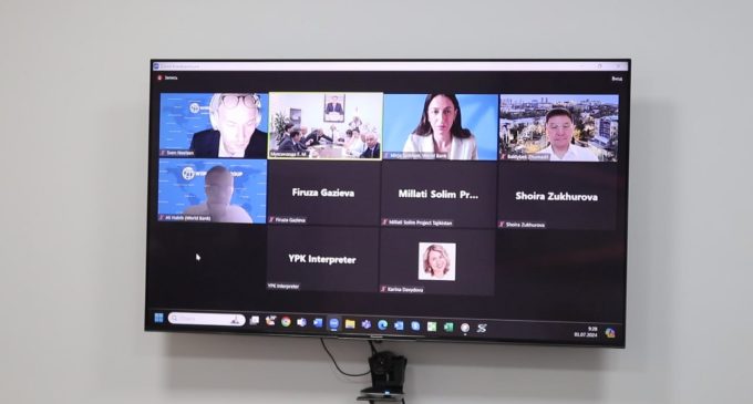 Ҷамолиддин Абдуллозода бо  Хонум Мирия Шоблом, намояндаи доимии Бонки Ҷаҳонӣ мулоқоти онлайнӣ анҷом дод